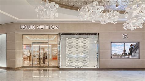 louis vuitton mumbai airport|louis vuitton shop in mumbai.